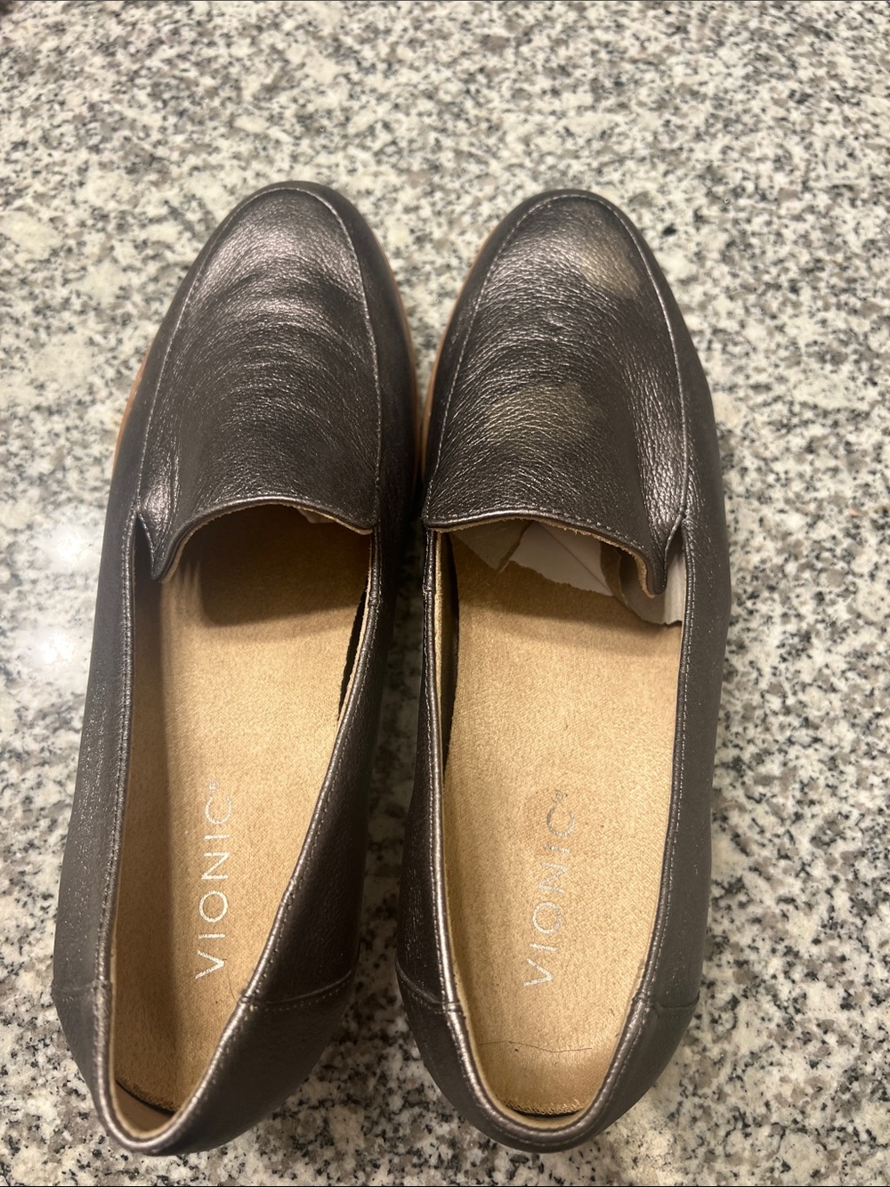Vionic Kensley Loafers Metallic Pewter Slip-On Loafers Sz 9 lug-sole work - Picture 2 of 12